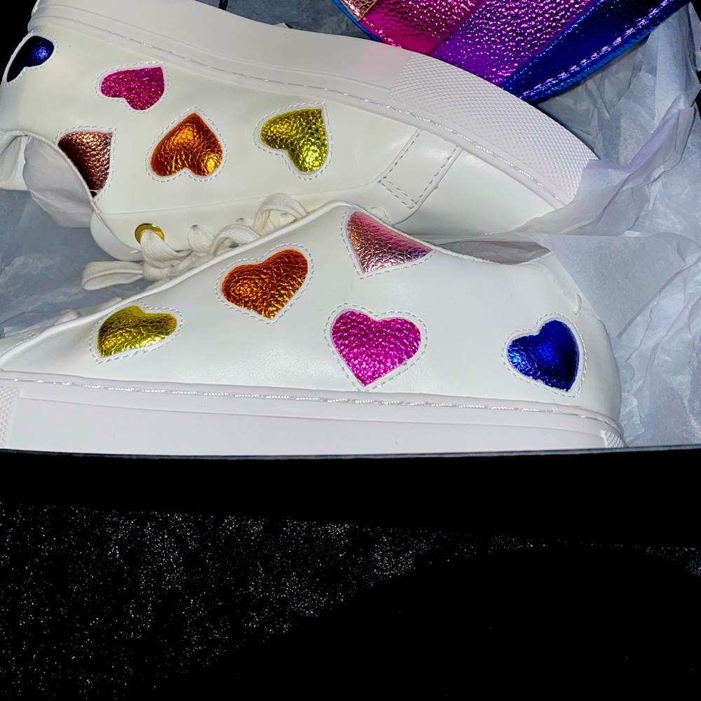 Kurt Geiger heart sneakers